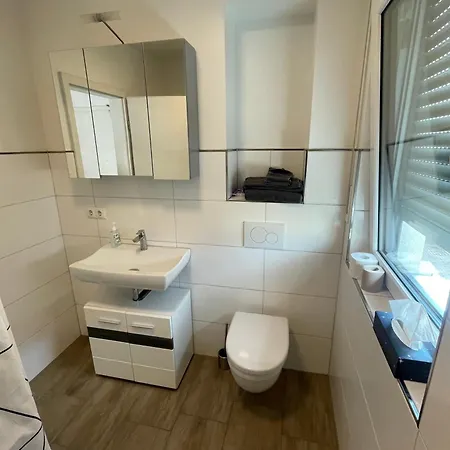 1 Apartment *